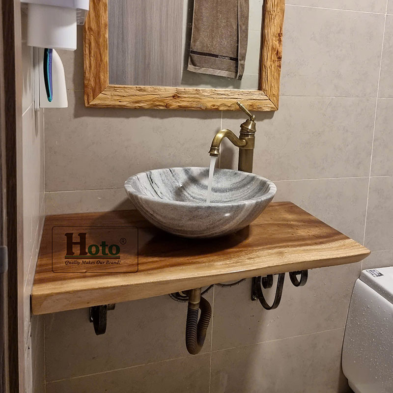 Bộ bàn gỗ me tây treo tường sử dụng cho lavabo đá tự nhiên.