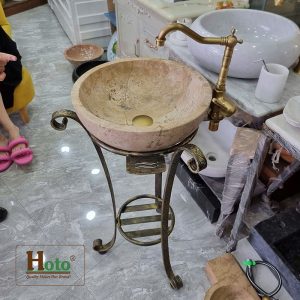 Chân sắt mỹ thuật dùng để đặt chậu lavabo gọn gàng cho nhà tắm.