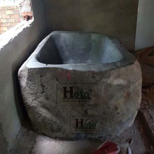 Bồn tắm bằng đá bazan nguyên khối chuyên dùng cho sân vườn với vẻ đẹp tự nhiên độc đáo.