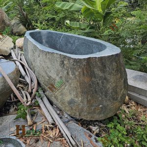 Bồn tắm bằng đá nguyên khối cao cấp dành cho không gian sân vườn, nhà tắm phong cách mộc.