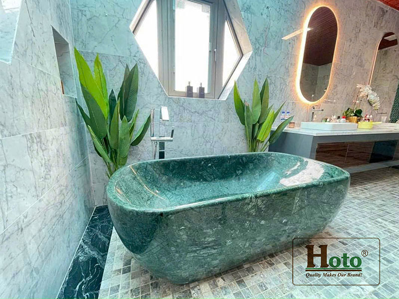 Bồn tắm bằng đá marble tự nhiên màu xanh rêu được làm từ đá nguyên khối với vẻ đẹp sang trọng, cao cấp.