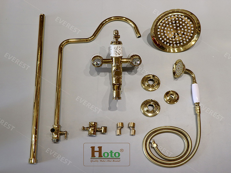 Sen cây tắm đứng mạ vàng sang trọng cao cấp dành cho nhà tắm.