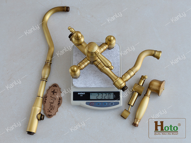 Sen cây tắm đứng sử dụng nóng lạnh chất liệu bằng đồng cổ điển sang trọng.