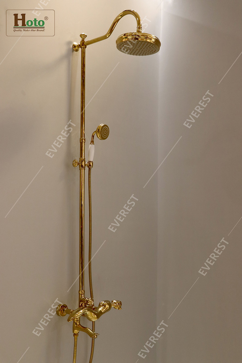 Sen tắm mạ vàng bằng đồng cao cấp EV-MV05 mang lại sự xa xỉ cho nhà tắm.