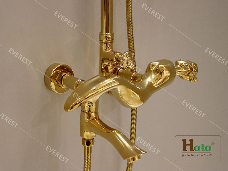 Sen tắm mạ vàng bằng đồng cao cấp EV-MV05 mang lại sự xa xỉ cho nhà tắm.